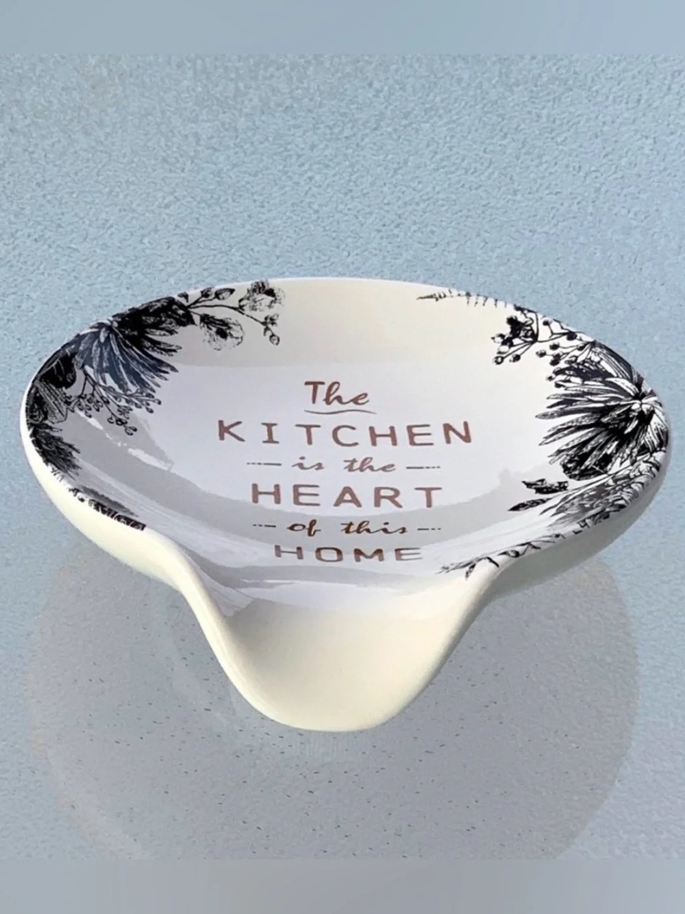 Demdaco “The Kitchen is the Heart of this Home” Ceramic Spoon Rest